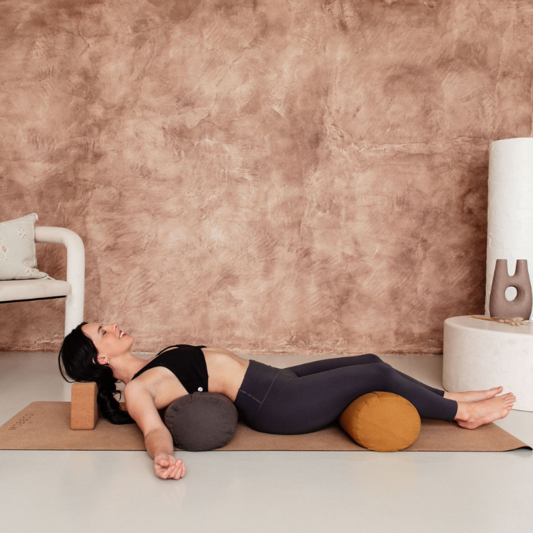 Cotton Yoga Bolster, Mobeco