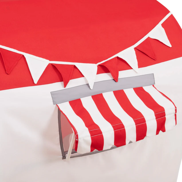 Freestanding Pop Up Camper Cubby, Petite Maison