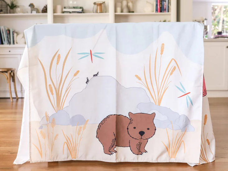 Tablecloth Playhouse, Little Shop, Petite Maison