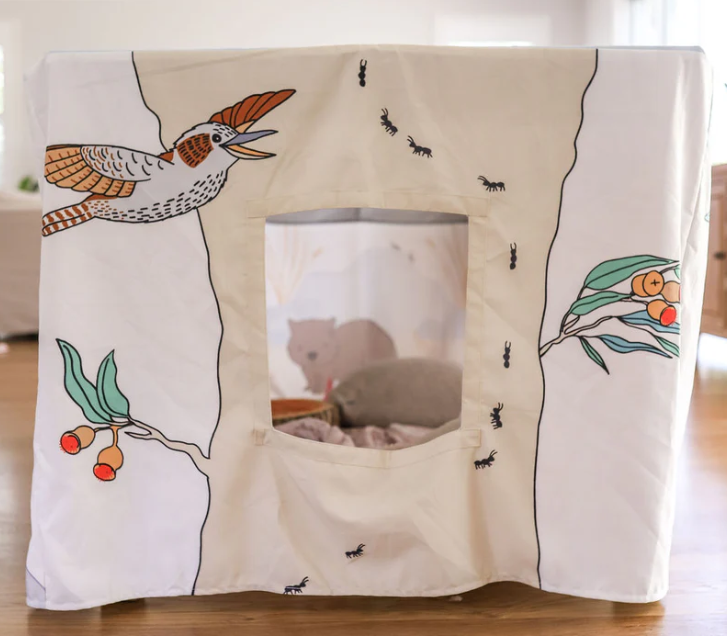 Tablecloth Playhouse, Little Shop, Petite Maison