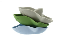 BATH SHARKS SILICONE 3PC SET-BLUE/GREEN