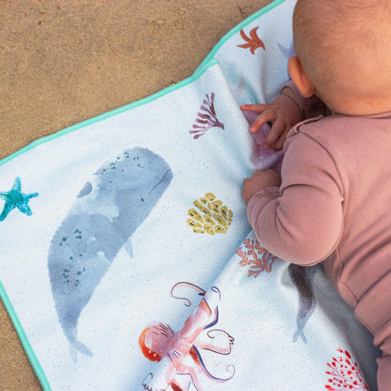 Load image into Gallery viewer, Sand Free Beach towel for babies, Sea World - Upper Notch Club
