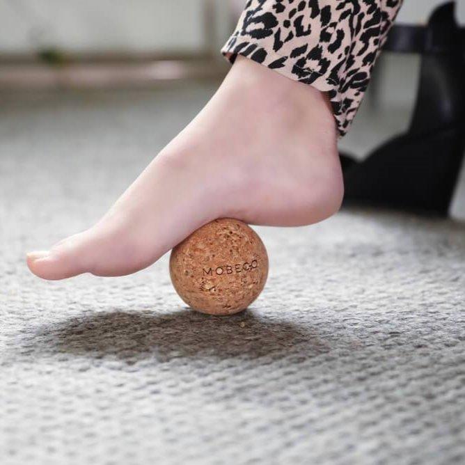Load image into Gallery viewer, foot massage cork ball
